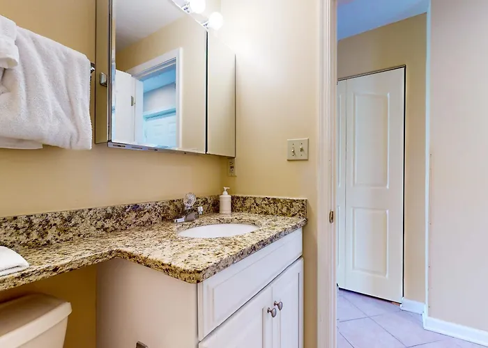 Bahama Princess G Apartment *